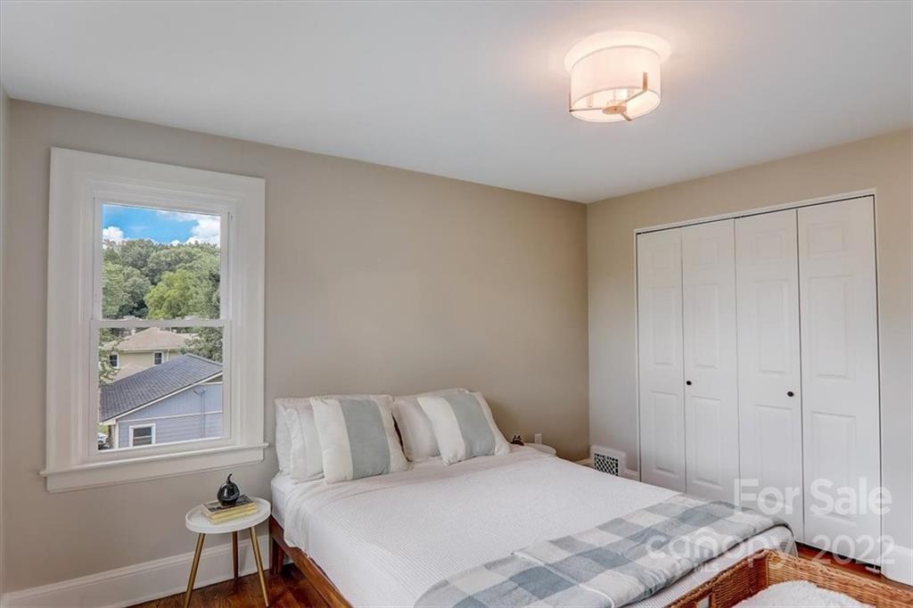 116 Longview Road Asheville NC 28806