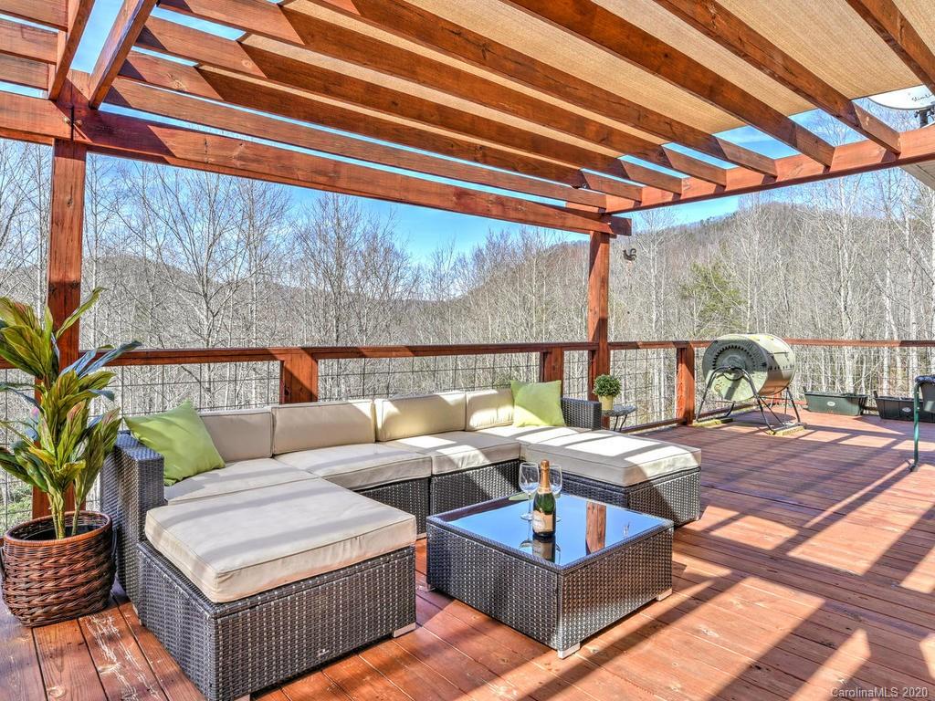 1023 Ashe Bridge Road Marion NC 28752