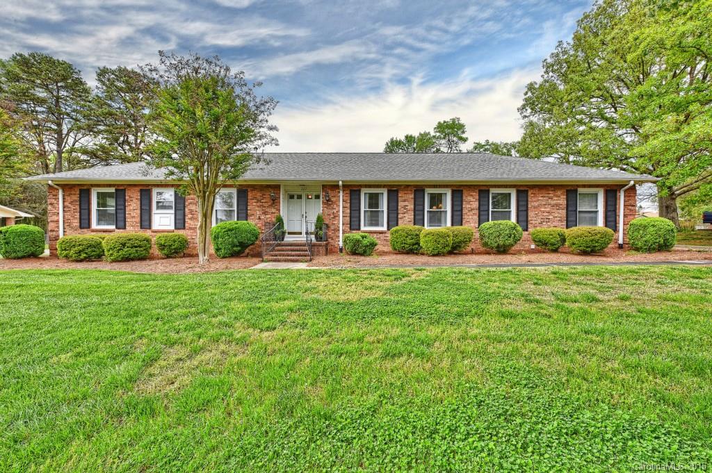 227 Sturbridge Drive Charlotte NC 28214