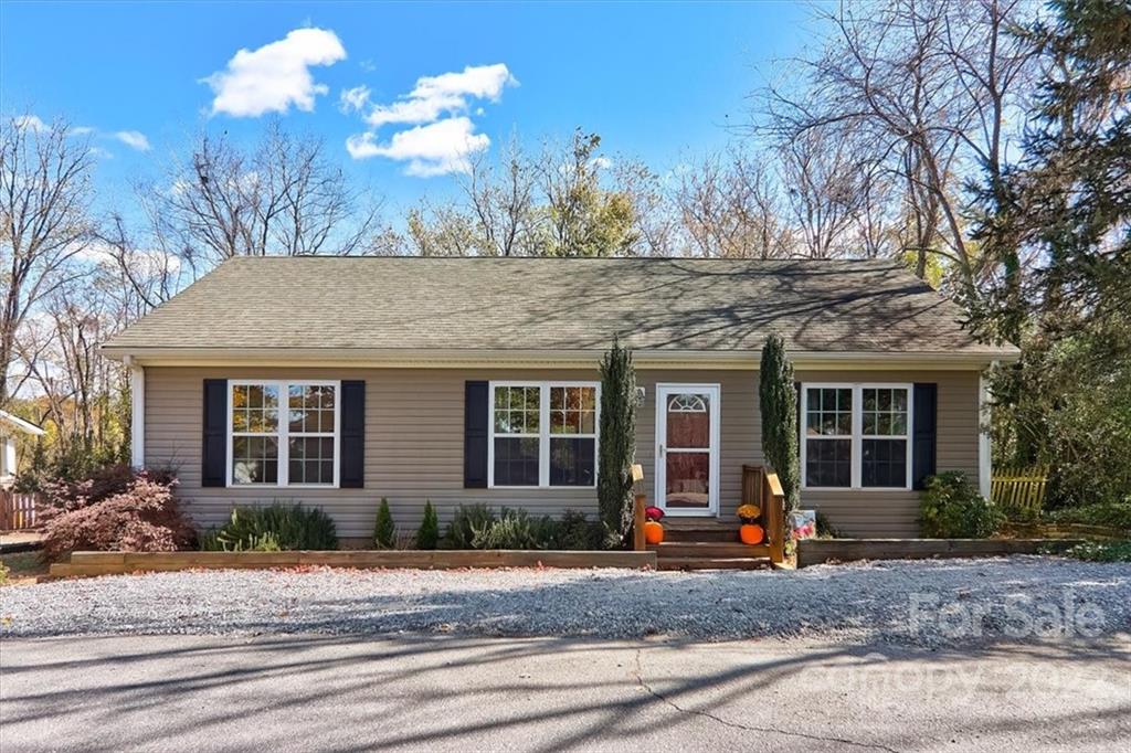 3 Pelzer Street Woodfin NC 28804