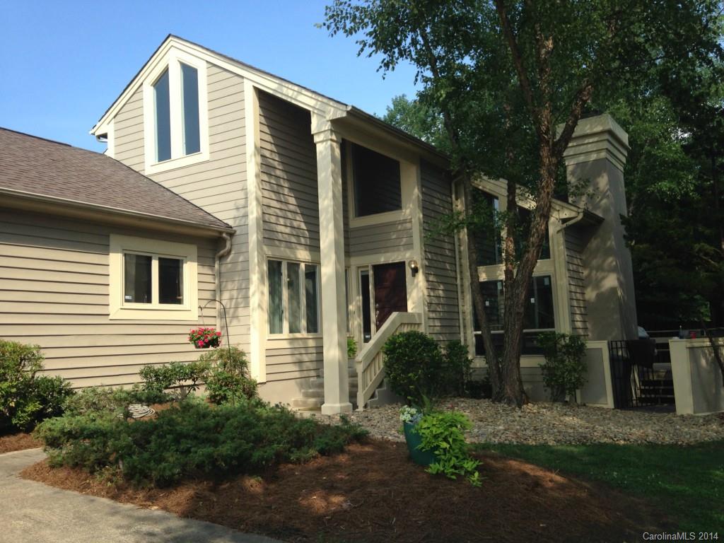 9306 Stanborough Court Charlotte NC 28262