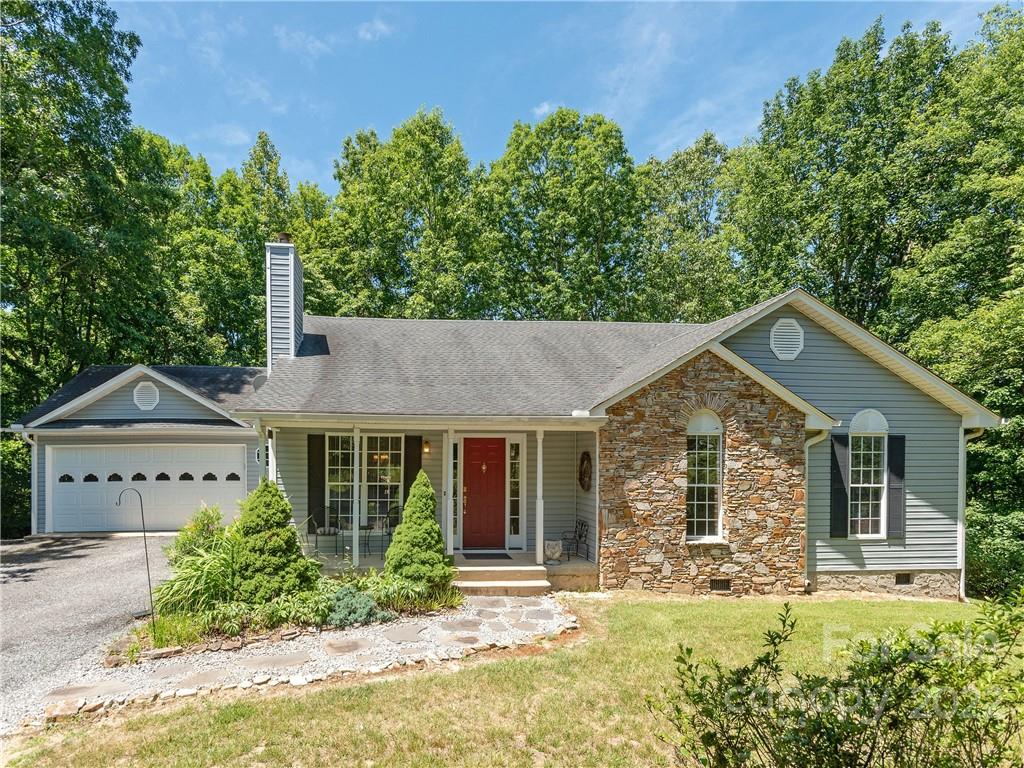 1209 Kanuga Ridge Road Hendersonville NC 28739