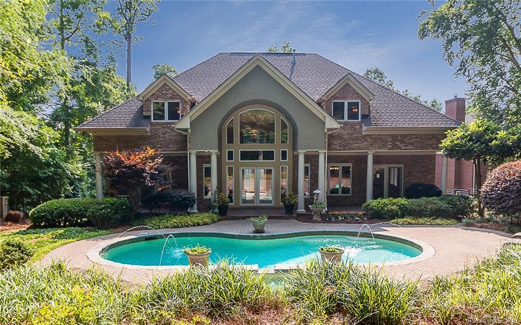2608 Mount Isle Harbor Drive Charlotte NC 28214