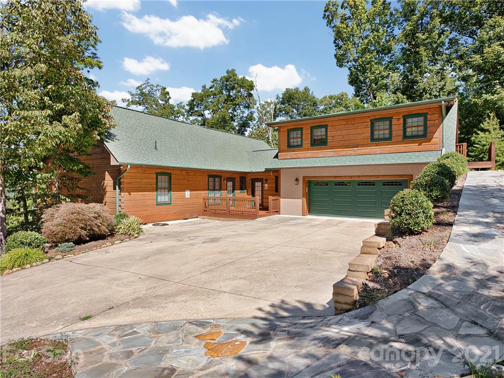 54 Balsamwood Road Leicester NC 28748