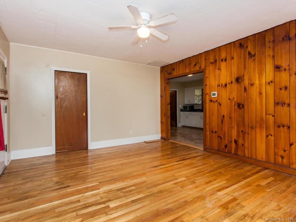 33 State Street Asheville NC 28806