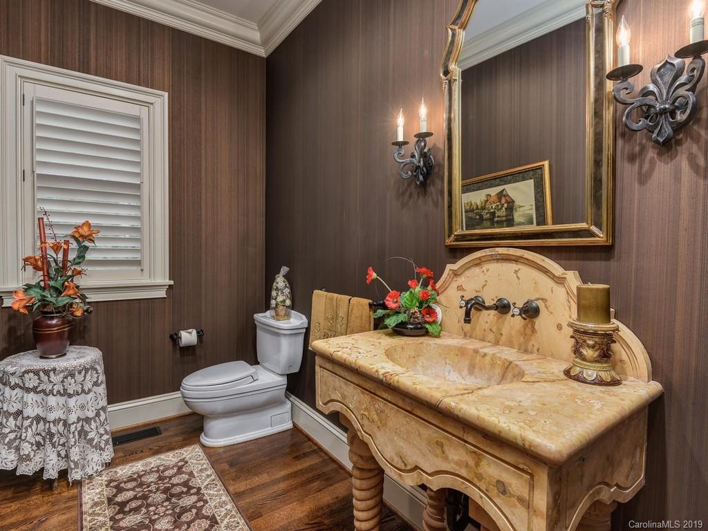 319 S Braeside Court Asheville NC 28803