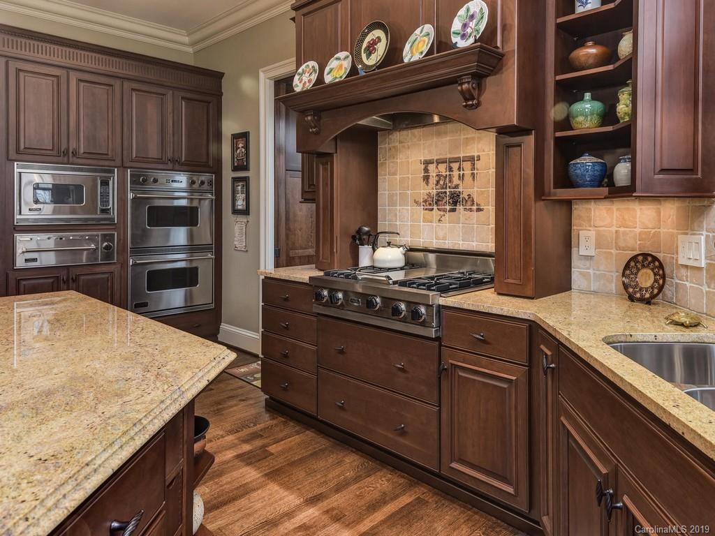319 S Braeside Court Asheville NC 28803