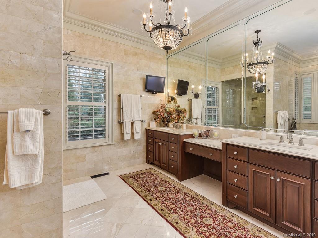 319 S Braeside Court Asheville NC 28803