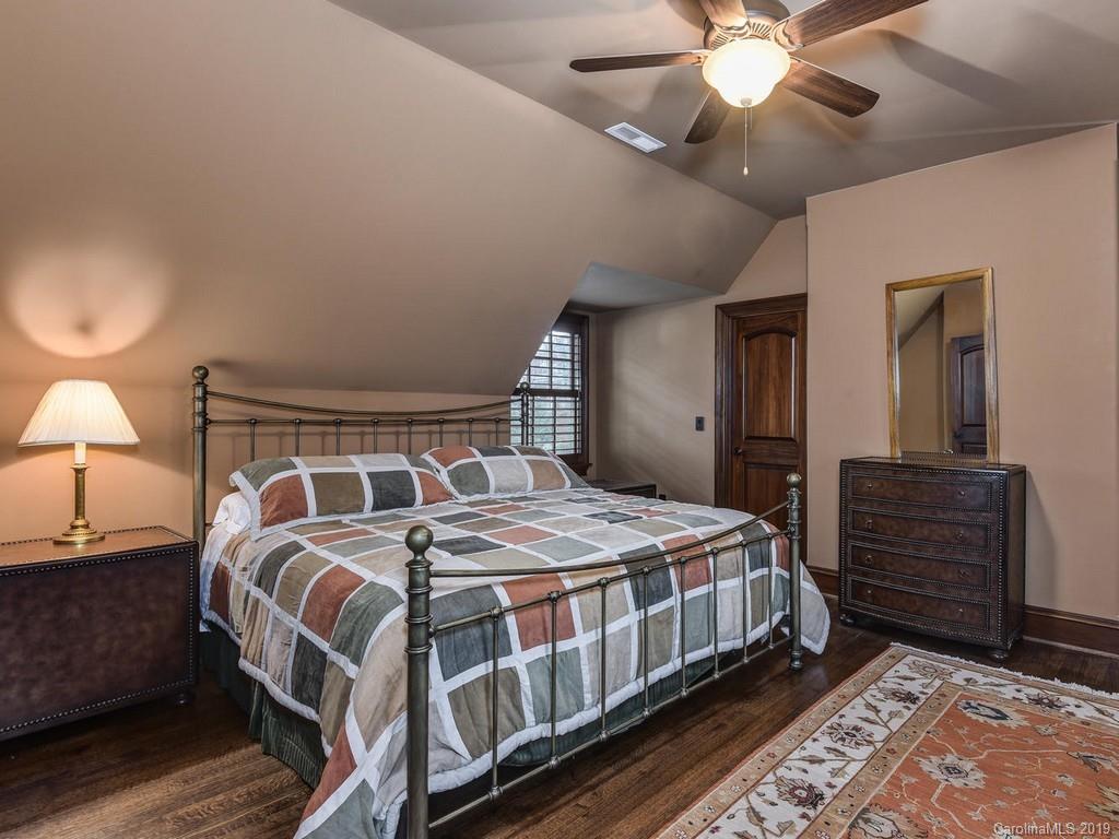 319 S Braeside Court Asheville NC 28803