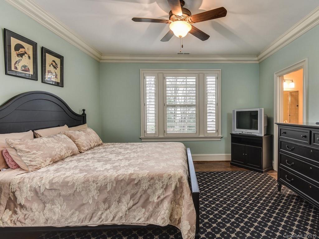 319 S Braeside Court Asheville NC 28803