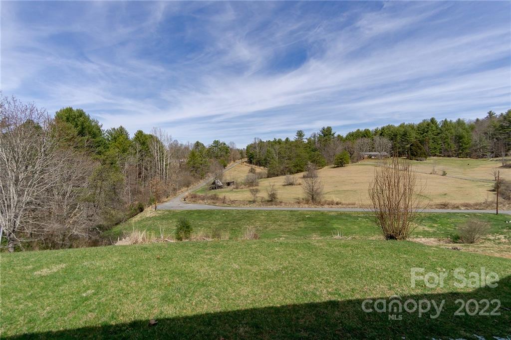60 Upper Roberts Branch Road Weaverville NC 28787