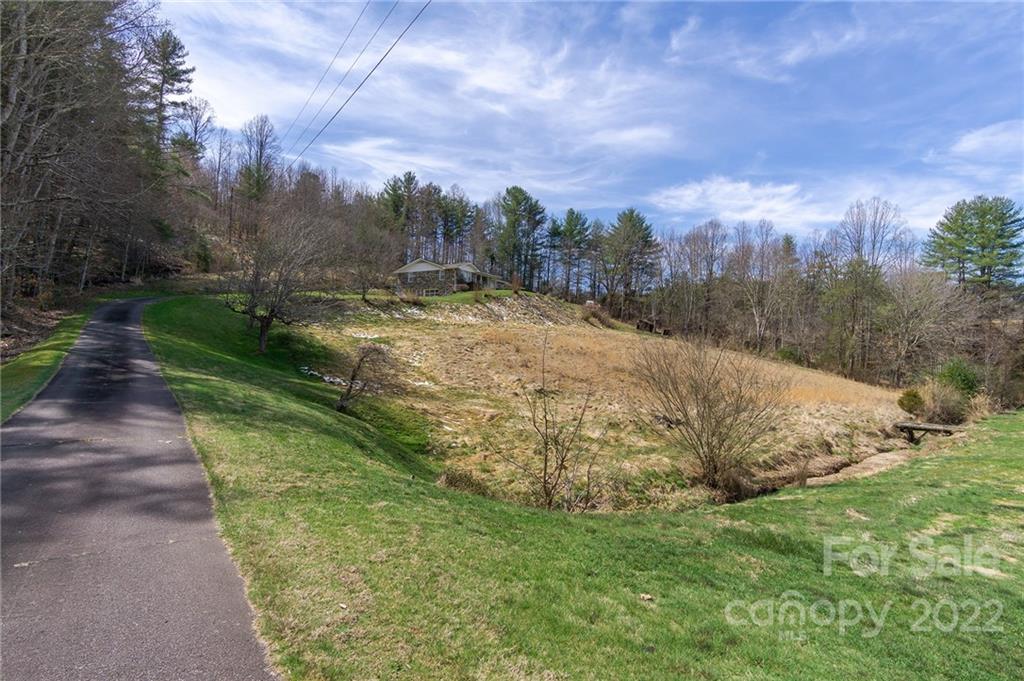 60 Upper Roberts Branch Road Weaverville NC 28787