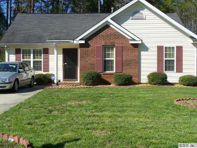 124 Margaret Turner Road Charlotte NC 28216