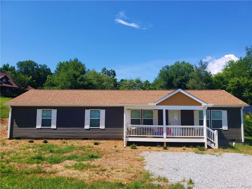 420 Hart Street Saluda NC 28773