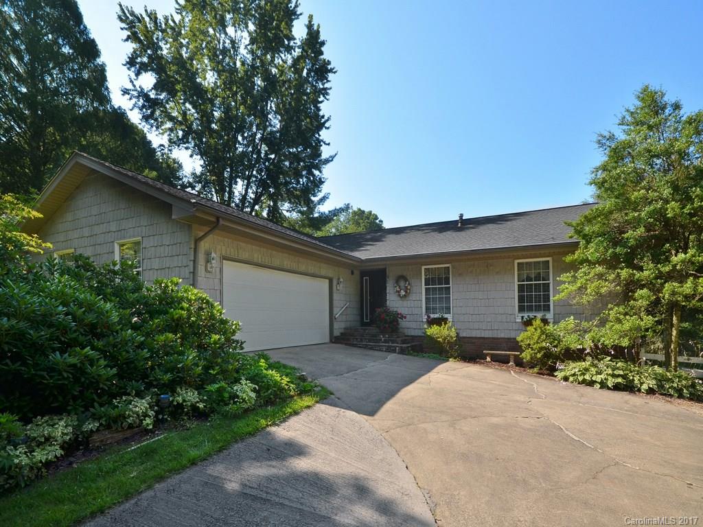 91 Maple Leaf Lane Clyde NC 28721