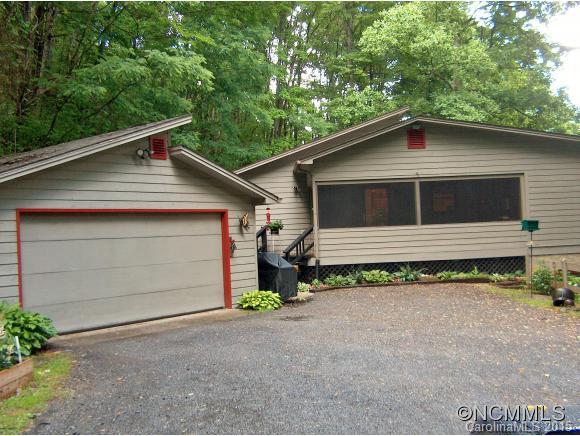 1360 Apple Creek Road Waynesville NC 28786