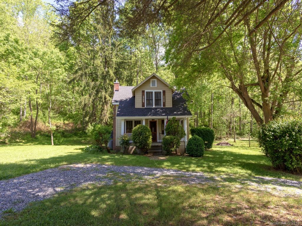11 Hale Road Clyde NC 28721
