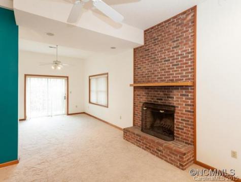 18 Chapel Hill Place Leicester NC 28748
