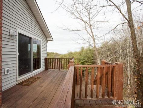 18 Chapel Hill Place Leicester NC 28748