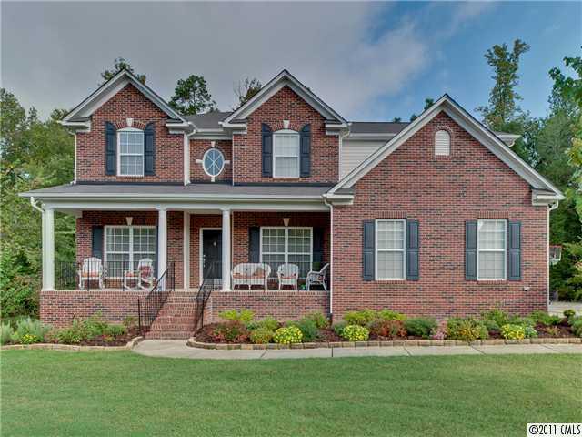 1521 Golden Rain Drive Matthews NC 28104