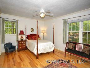 22 Forest View Drive Asheville NC 28804