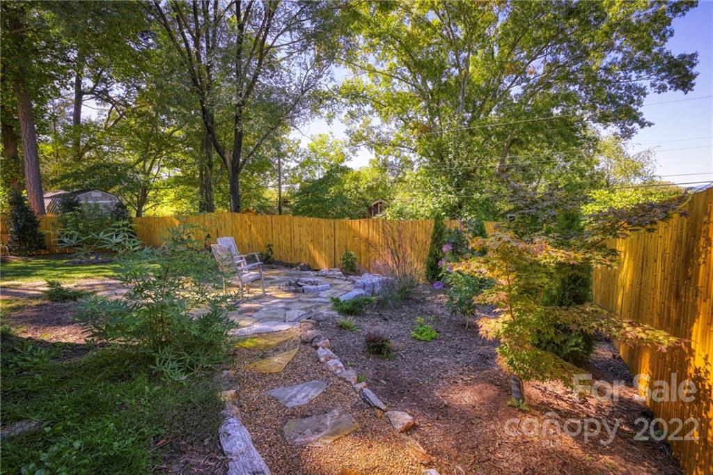 32 Marlowe Drive Asheville NC 28801