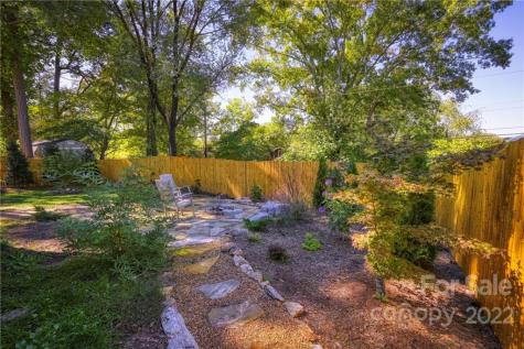32 Marlowe Drive Asheville NC 28801