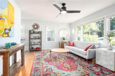32 Marlowe Drive Asheville NC 28801