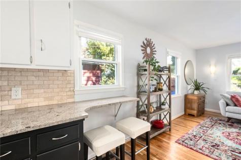 32 Marlowe Drive Asheville NC 28801
