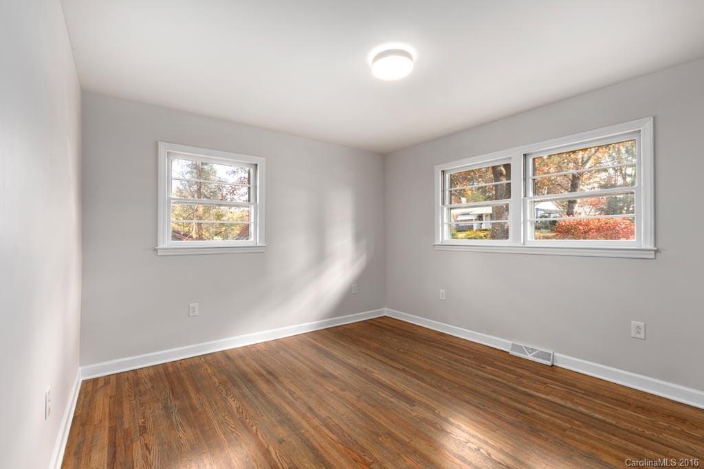 261 White Pine Drive Asheville NC 28805