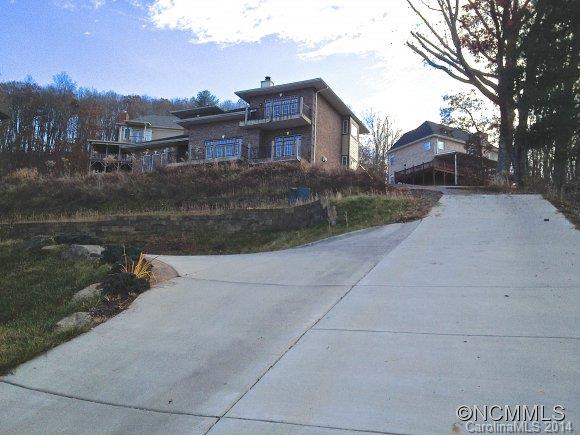 26 Uncle Drive Asheville NC 28806