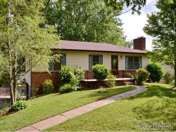 11 Hickory Drive Asheville NC 28806