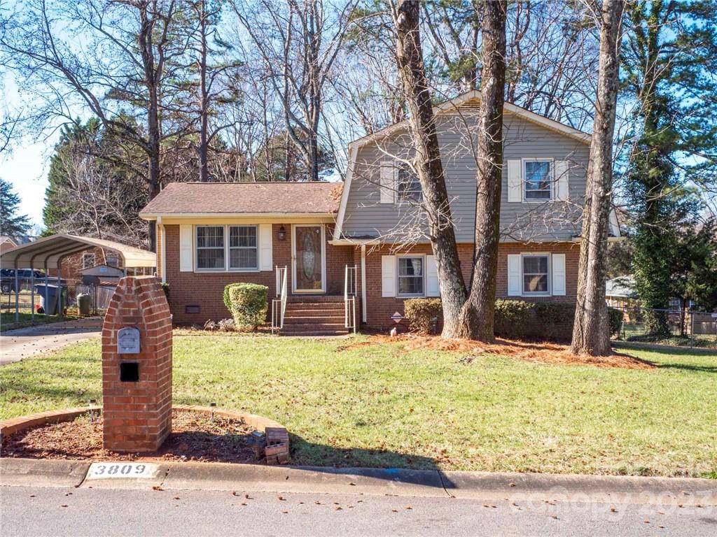 3809 Cobbleridge Drive Charlotte NC 28215
