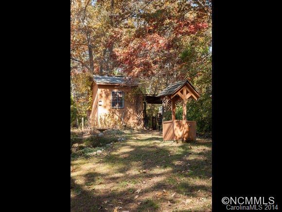 4 Spring Meadows Road Weaverville NC 28787