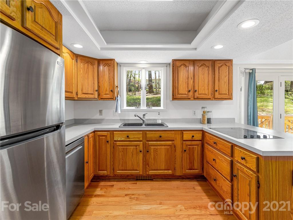 1003 Mountain Drive Candler NC 28715