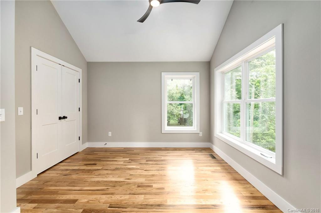 58 Brownwood Avenue Asheville NC 28806