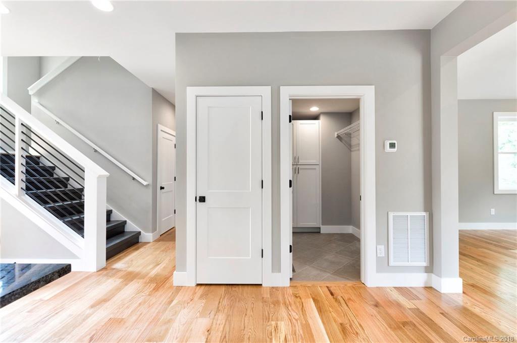 58 Brownwood Avenue Asheville NC 28806