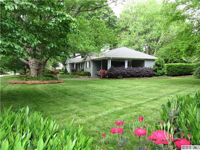2623 Cloister Drive Charlotte NC 28211