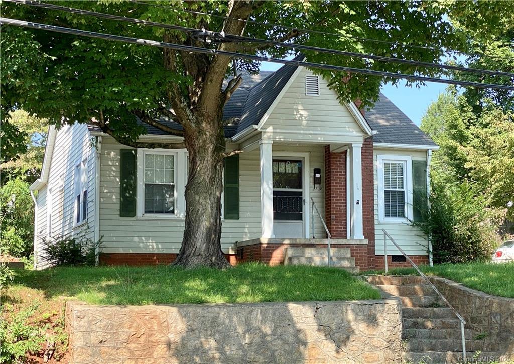 218 4th Street Sw Hickory NC 28602
