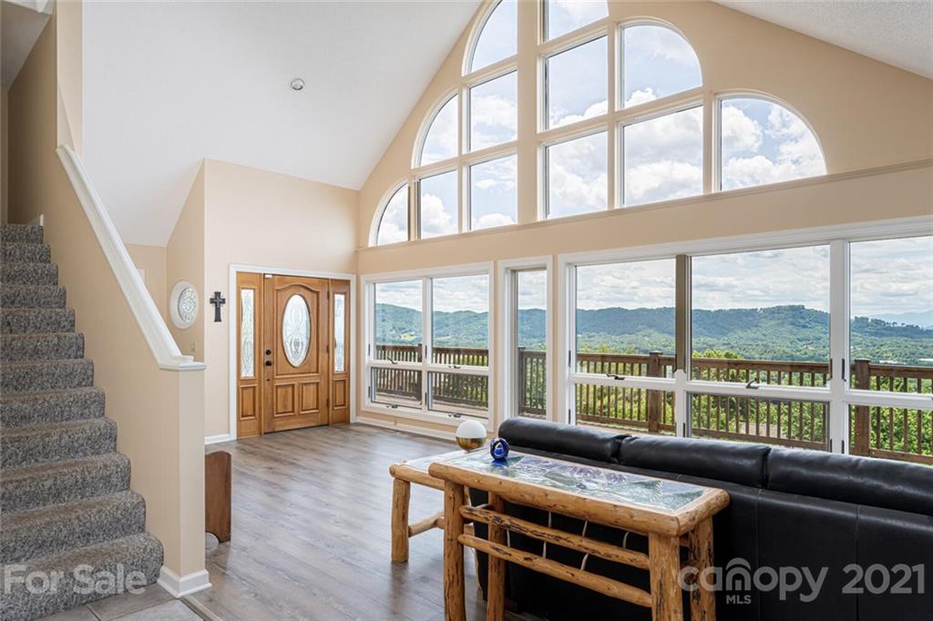 18 Perrion Avenue Weaverville NC 28787