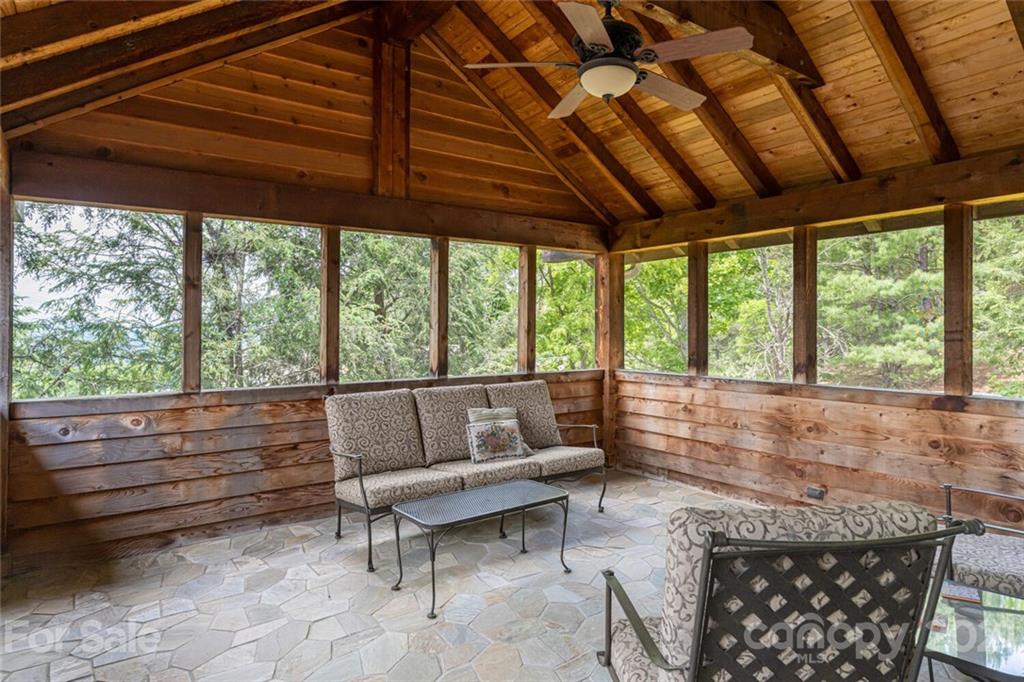 18 Perrion Avenue Weaverville NC 28787