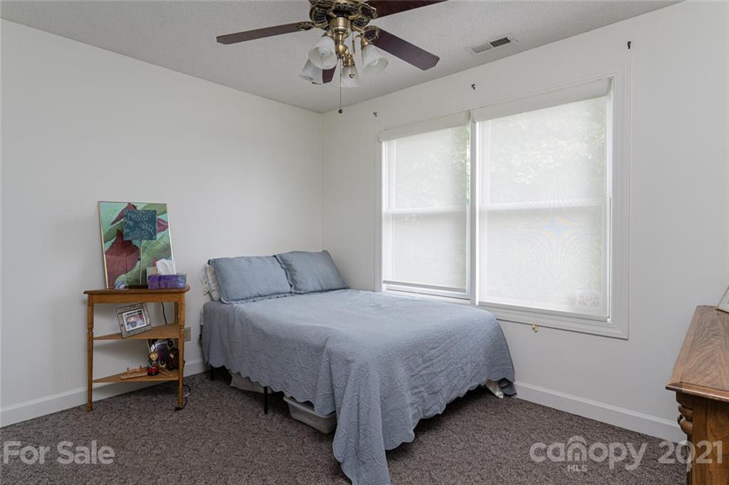 18 Perrion Avenue Weaverville NC 28787