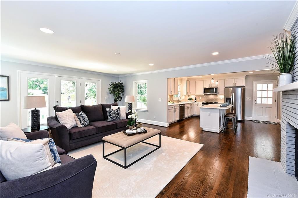 453 Blairmore Drive Charlotte NC 28211