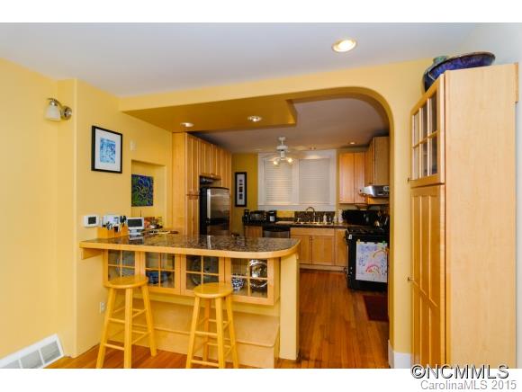 8 Castle Street Asheville NC 28803