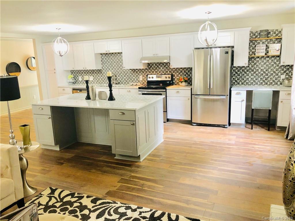 910 Avalon Street Statesville NC 28677