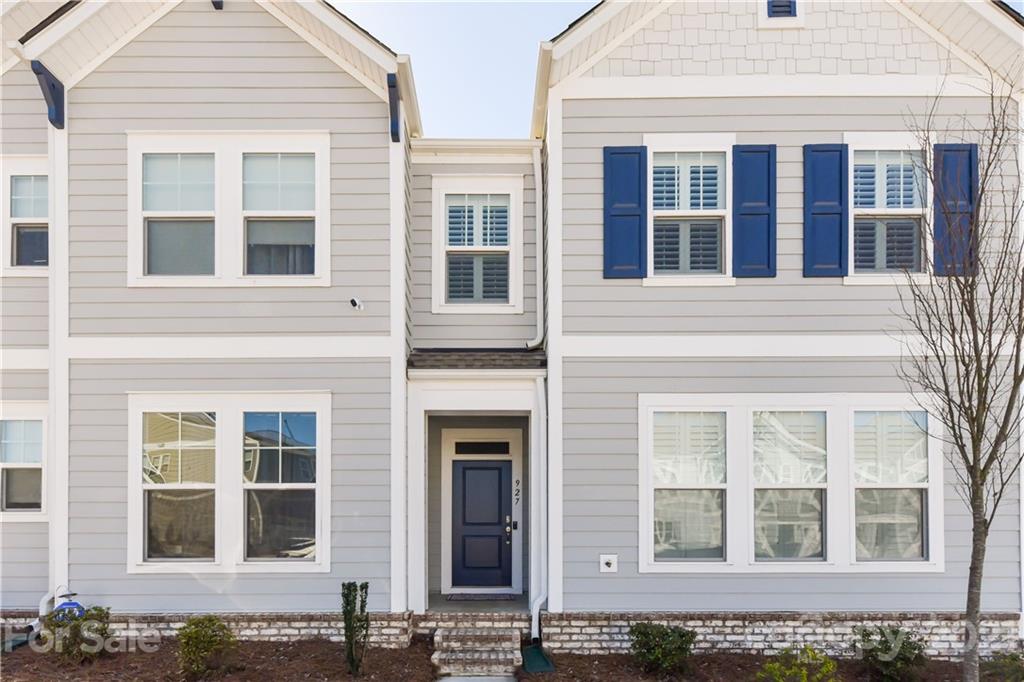 927 Lyndon Station Drive Pineville NC 28134