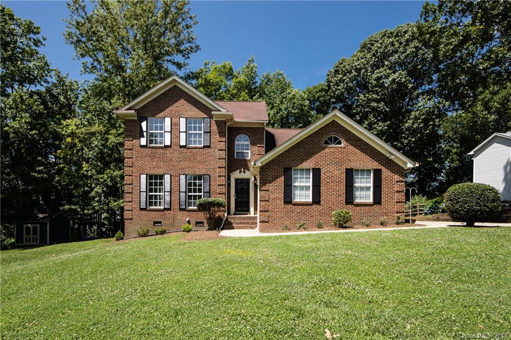 10907 Lassen Court Charlotte NC 28214