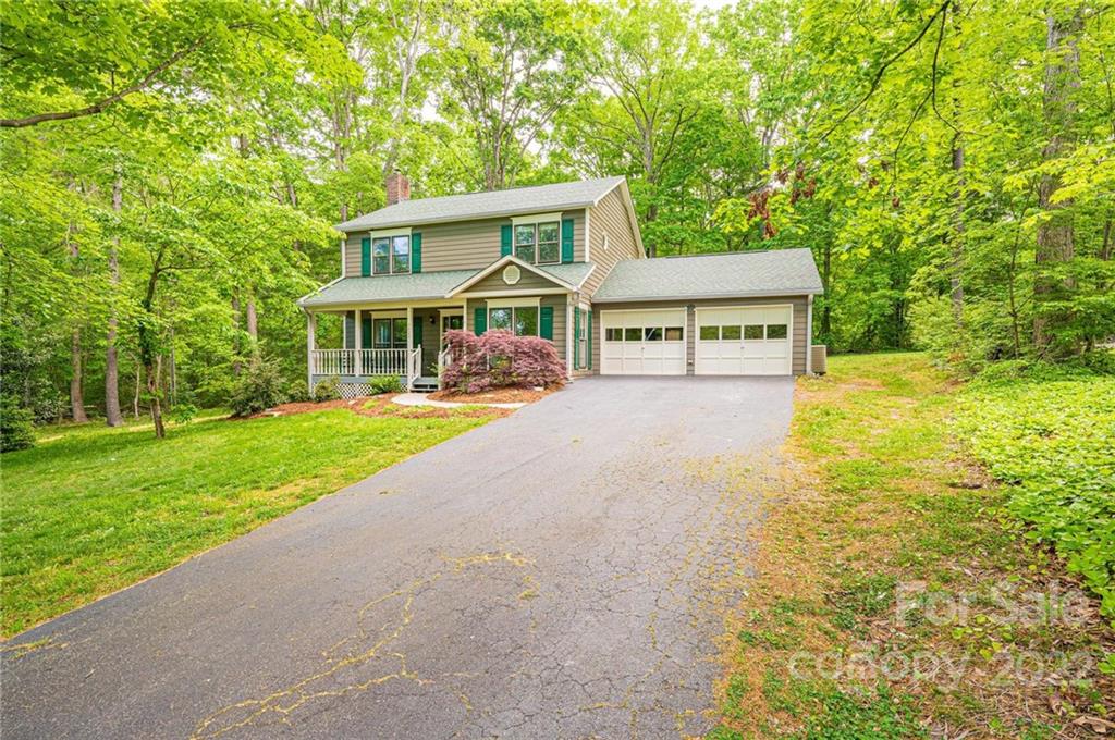 3023 Village Court Morganton NC 28655