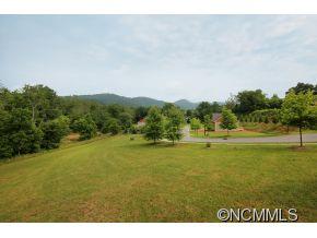 27 Shaker Court Asheville NC 28805