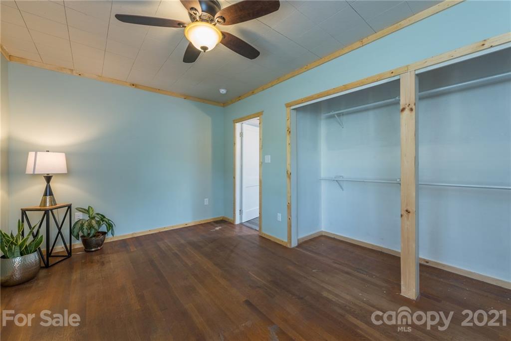 2119 Pisgah Drive Canton NC 28716